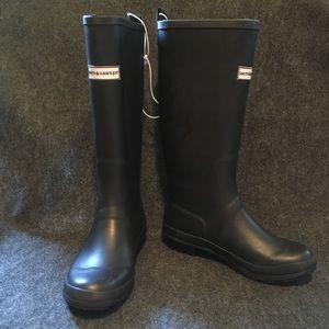 NWT Smith and hawken rubber boots